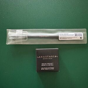 Anastasia Beverly Hills Brow Freeze Styling Wax and Dual-Ended Wax Applicator